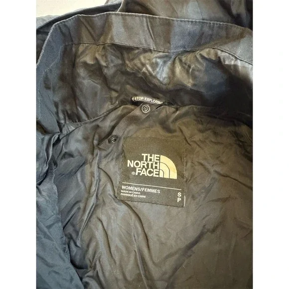 The North Face Women's Black HyVent Rain Jacket Size S - Picture 5 of 8